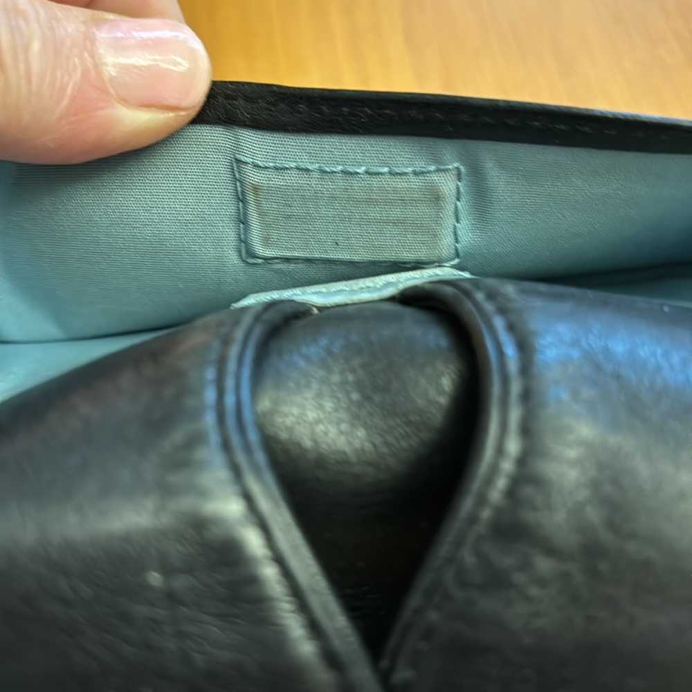 COLE HAAN Alexa Leather Wristlet Wallet Black Bi-Fold Buckles Pockets Cards - Picture 7 of 9